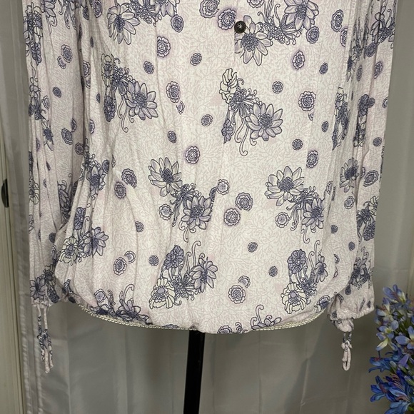 Lucky Brand, Floral Blouse - Picture 3 of 10